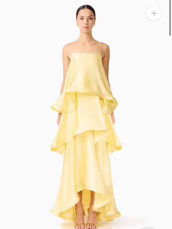 Elliatt Dresses & Skirts - Elliatt Pale Yellow High-Low Layered Maxi Dress